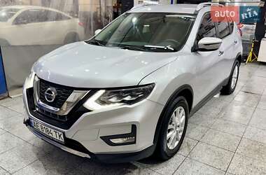 Позашляховик / Кросовер Nissan Rogue 2016 в 