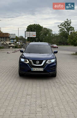 Внедорожник / Кроссовер Nissan Rogue 2017 в 