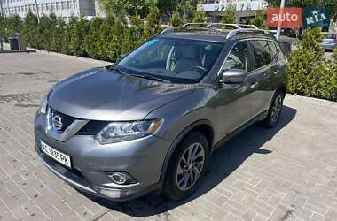 Позашляховик / Кросовер Nissan Rogue 2016 в 
