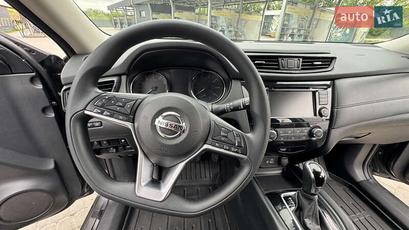 Позашляховик / Кросовер Nissan Rogue 2020 в Києві
