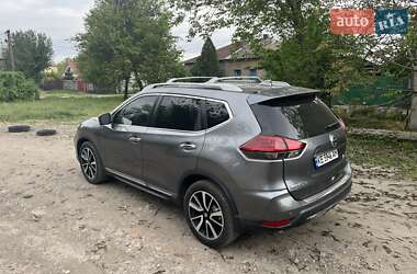 Внедорожник / Кроссовер Nissan Rogue 2019 в Новомосковске