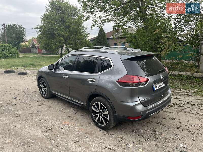 Внедорожник / Кроссовер Nissan Rogue 2019 в Новомосковске