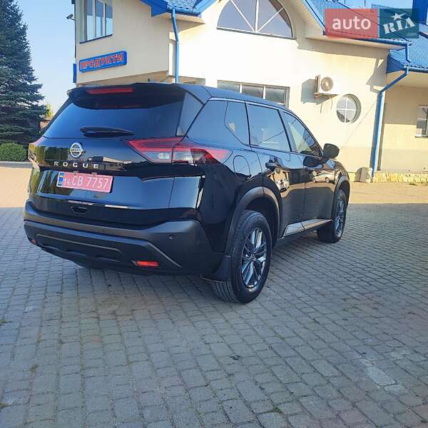 Позашляховик / Кросовер Nissan Rogue 2021 в Львові