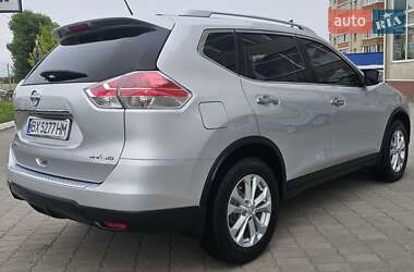 Позашляховик / Кросовер Nissan Rogue 2015 в 