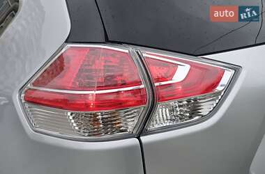 Позашляховик / Кросовер Nissan Rogue 2015 в 