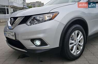 Позашляховик / Кросовер Nissan Rogue 2015 в 