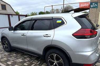 Внедорожник / Кроссовер Nissan Rogue 2017 в Днепре