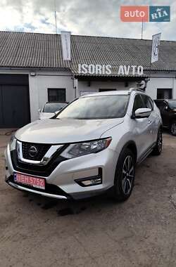 Внедорожник / Кроссовер Nissan Rogue 2019 в Чернигове
