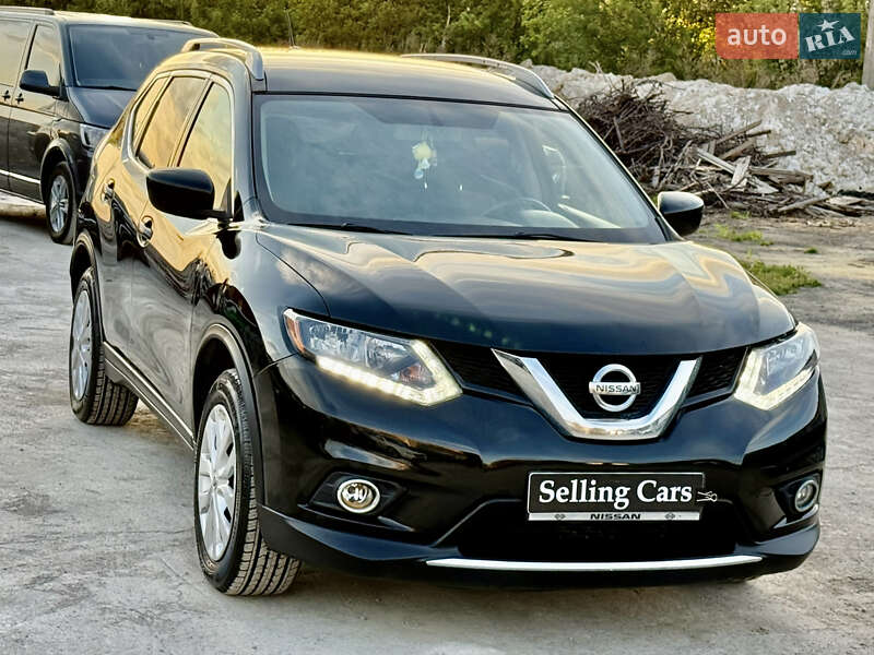 Позашляховик / Кросовер Nissan Rogue 2015 в Рівному