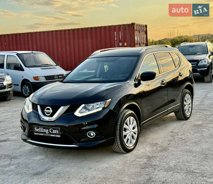 Позашляховик / Кросовер Nissan Rogue 2015 в Рівному