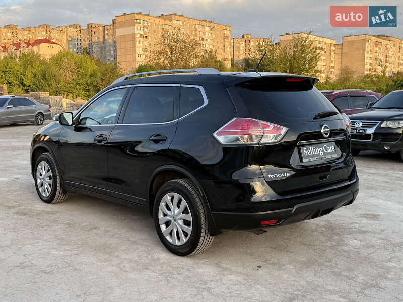 Позашляховик / Кросовер Nissan Rogue 2015 в Рівному