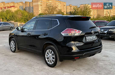 Позашляховик / Кросовер Nissan Rogue 2015 в 