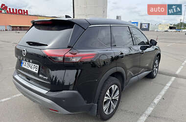 Позашляховик / Кросовер Nissan Rogue 2020 в 