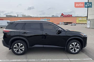 Позашляховик / Кросовер Nissan Rogue 2020 в 