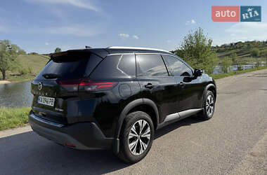 Позашляховик / Кросовер Nissan Rogue 2020 в 