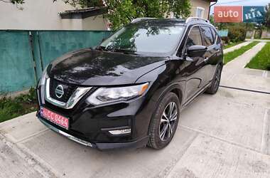Внедорожник / Кроссовер Nissan Rogue 2018 в Ивано-Франковске