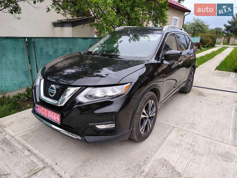 Позашляховик / Кросовер Nissan Rogue 2018 в Івано-Франківську