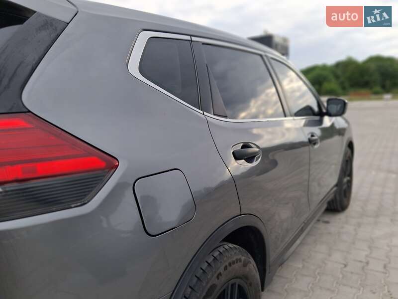 Позашляховик / Кросовер Nissan Rogue 2017 в Тернополі фото 7 Позашляховик / Кросовер Nissan Rogue 2017 в Тернополі