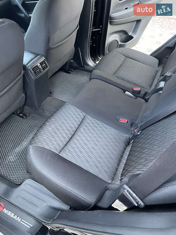 Внедорожник / Кроссовер Nissan Rogue 2017 в Вараше фото 13 Внедорожник / Кроссовер Nissan Rogue 2017 в Вараше