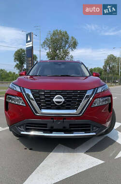 Позашляховик / Кросовер Nissan Rogue 2023 в Києві