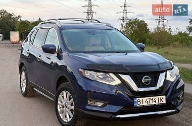 Внедорожник / Кроссовер Nissan Rogue 2019 в 