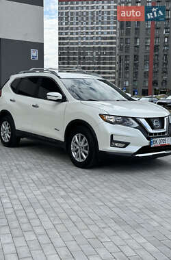 Внедорожник / Кроссовер Nissan Rogue 2017 в Киеве