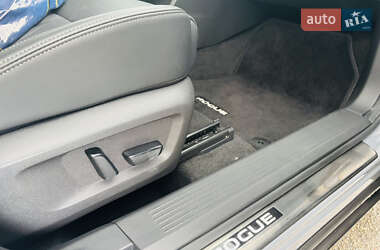 Позашляховик / Кросовер Nissan Rogue 2023 в 