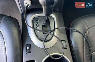 Внедорожник / Кроссовер Nissan Rogue 2008 в 