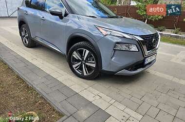 Внедорожник / Кроссовер Nissan Rogue 2020 в 