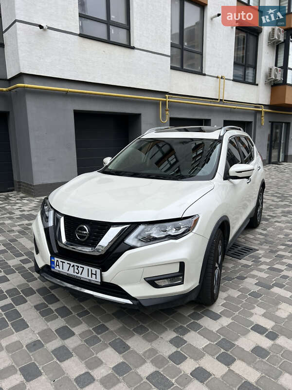 Nissan Rogue 2018