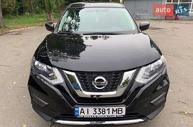 Позашляховик / Кросовер Nissan Rogue 2017 в Києві