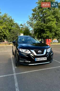 Позашляховик / Кросовер Nissan Rogue 2018 в Львові