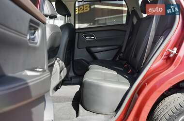 Позашляховик / Кросовер Nissan Rogue 2020 в 