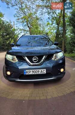 Позашляховик / Кросовер Nissan Rogue 2014 в 