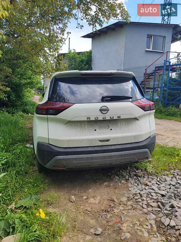 Позашляховик / Кросовер Nissan Rogue 2023 в Львові