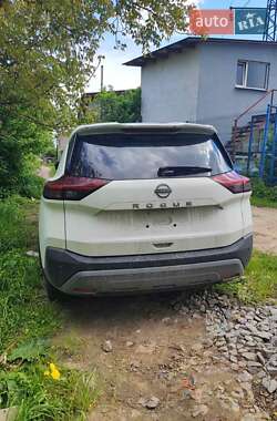 Позашляховик / Кросовер Nissan Rogue 2023 в 