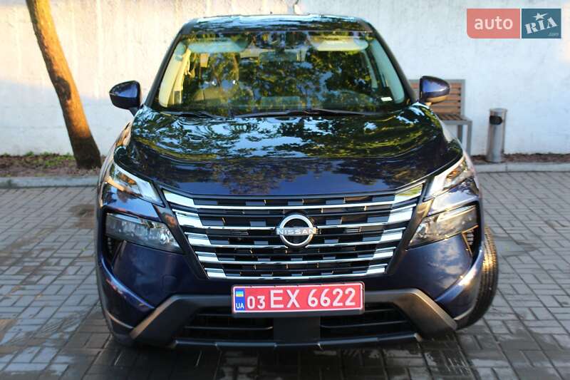 Позашляховик / Кросовер Nissan Rogue 2024 в Рівному
