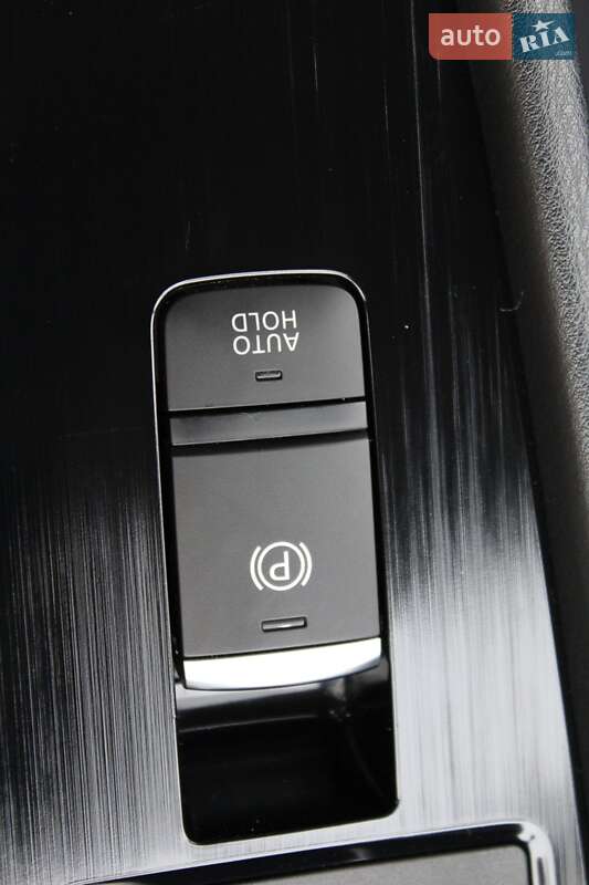 Позашляховик / Кросовер Nissan Rogue 2024 в Рівному