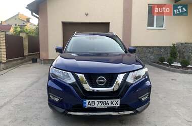 Позашляховик / Кросовер Nissan Rogue 2019 в 