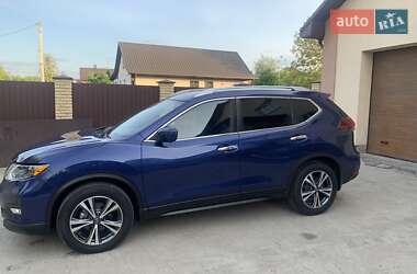 Позашляховик / Кросовер Nissan Rogue 2019 в 