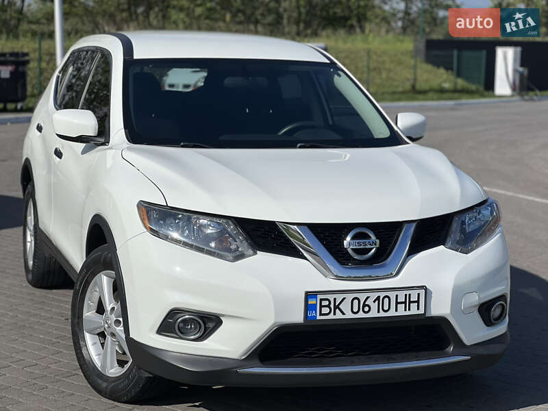 Позашляховик / Кросовер Nissan Rogue 2016 в Рівному