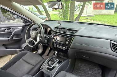 Внедорожник / Кроссовер Nissan Rogue 2017 в Броварах