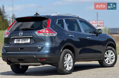 Внедорожник / Кроссовер Nissan Rogue 2014 в 