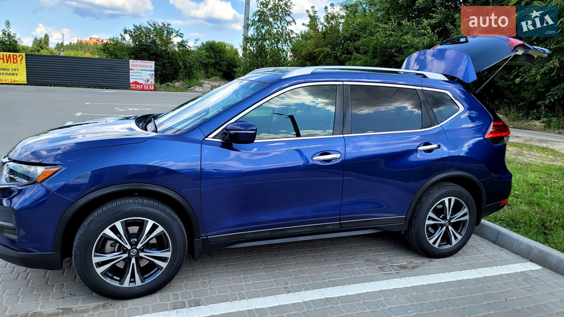 2017 Nissan Rogue - мініатюра 3