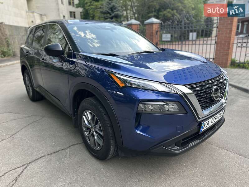 Nissan Rogue 2021