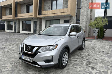 Внедорожник / Кроссовер Nissan Rogue 2018 в 