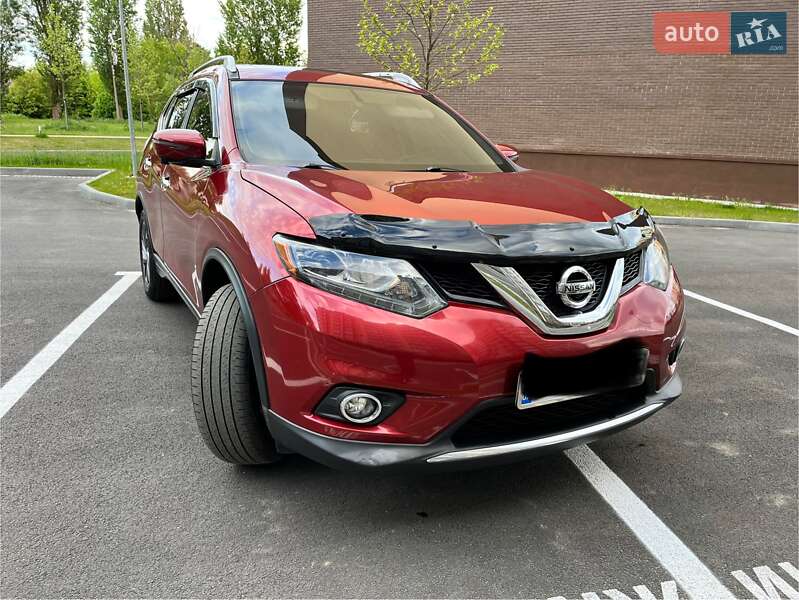Позашляховик / Кросовер Nissan Rogue 2016 в Чернігові