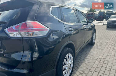 Внедорожник / Кроссовер Nissan Rogue 2015 в 
