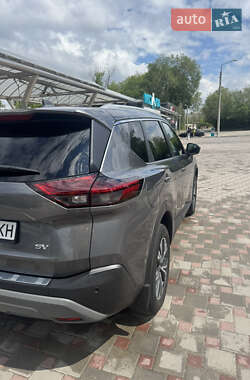 Внедорожник / Кроссовер Nissan Rogue 2022 в 