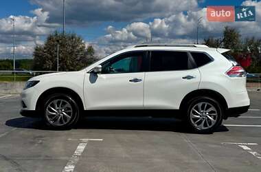 Позашляховик / Кросовер Nissan Rogue 2015 в 